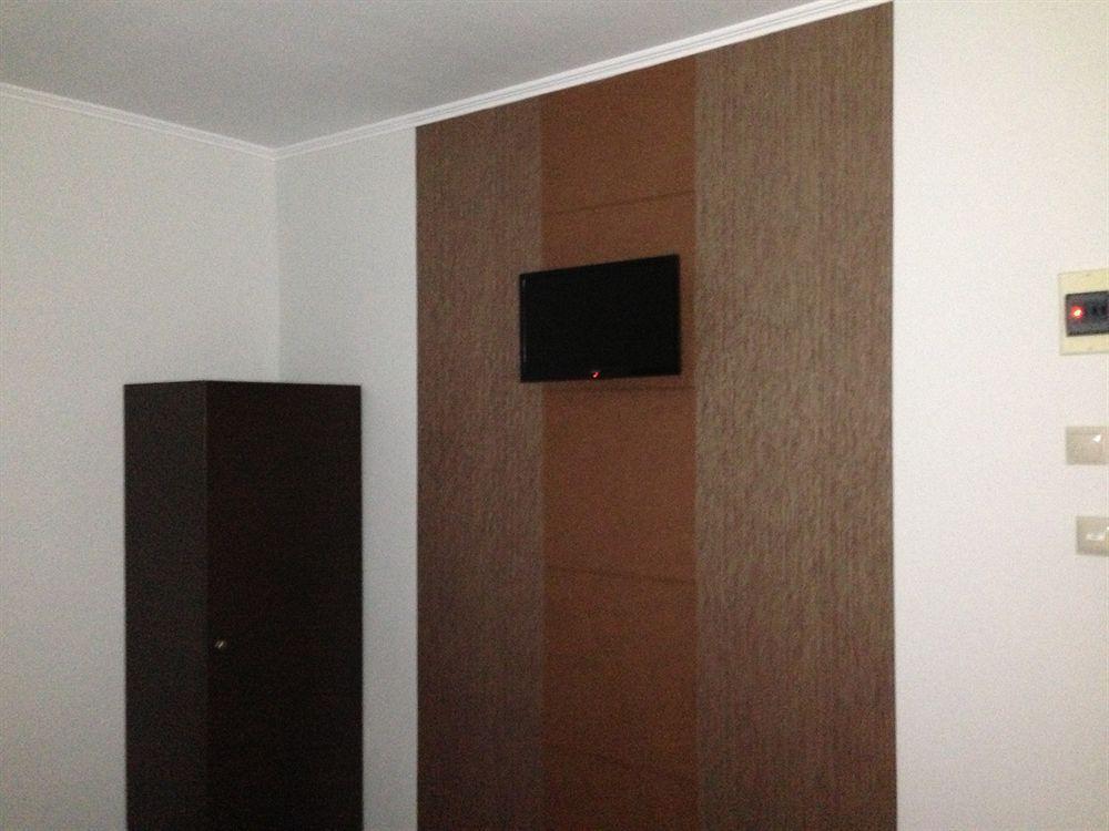 Cosmopolit Hotel Athena Bagian luar foto
