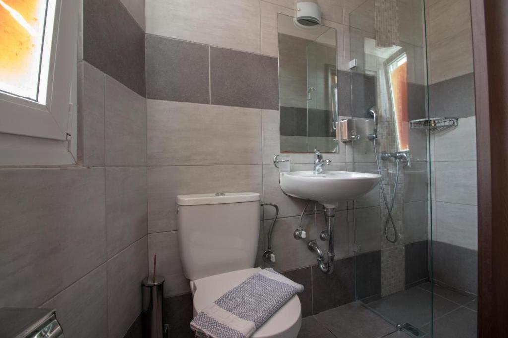 Cosmopolit Hotel Athena Bagian luar foto