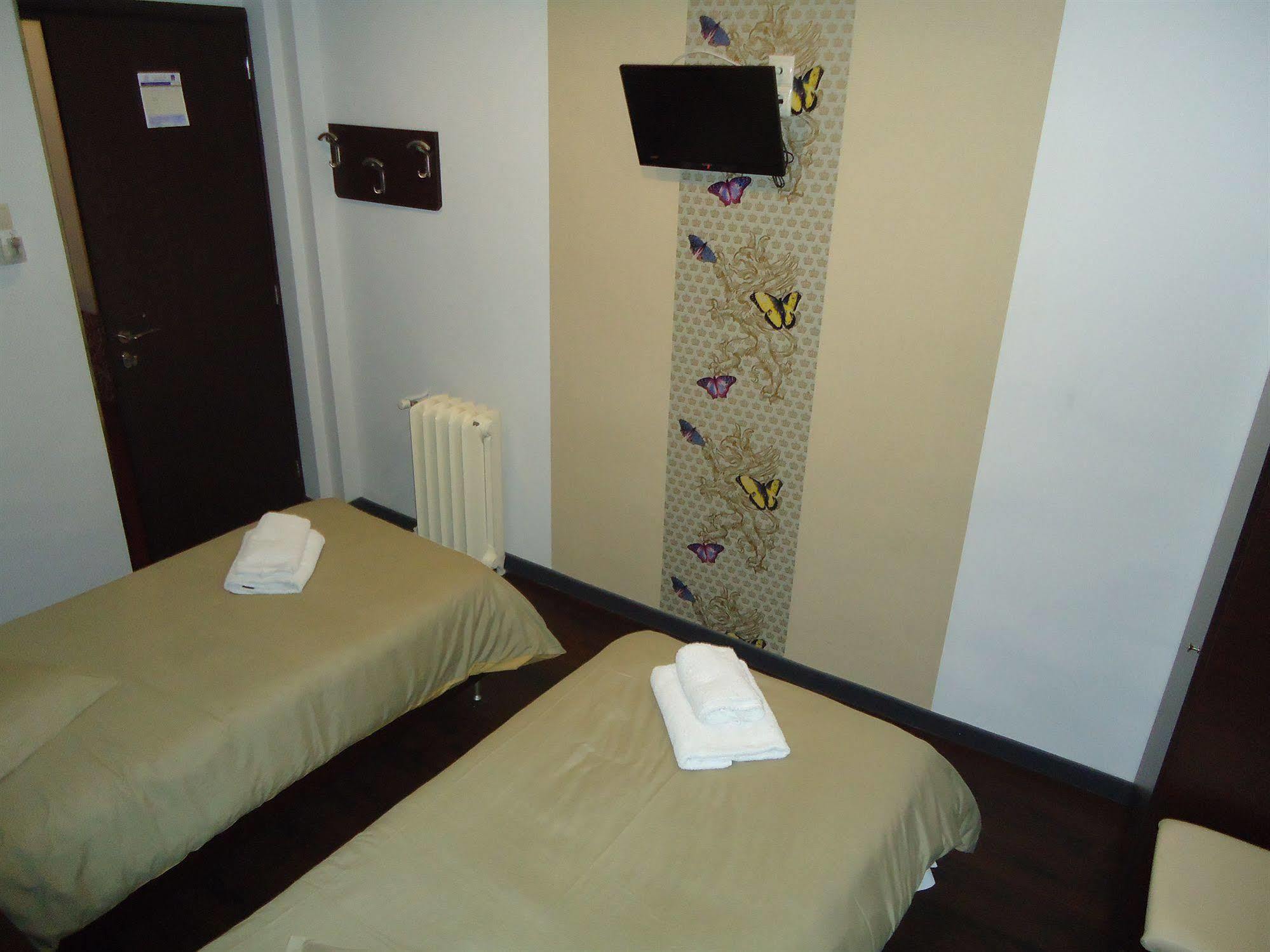 Cosmopolit Hotel Athena Bagian luar foto